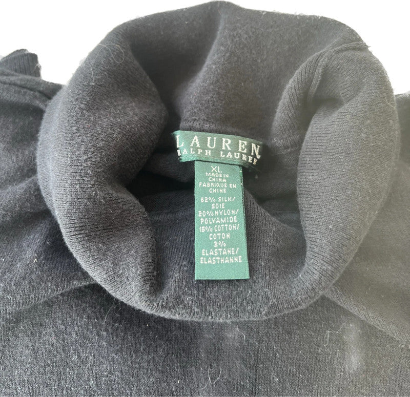 Lauren Ralph Lauren Women's T-shirt - size XL