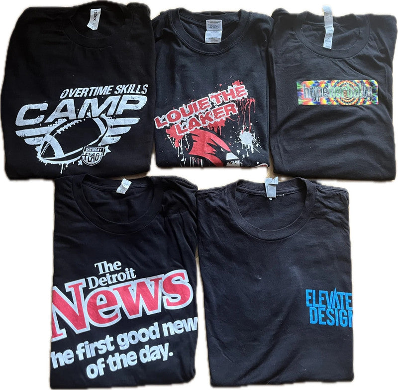 Men's 5 Graphic T-shirt's Bundle - size S